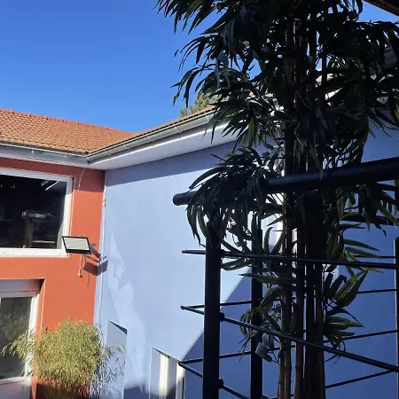 Hébergement de vacances Kiara Hébergements Cusset